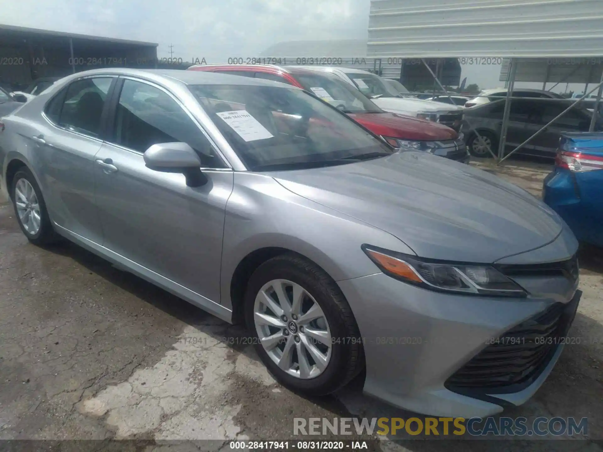 1 Photograph of a damaged car 4T1C11AK1LU301532 TOYOTA CAMRY 2020