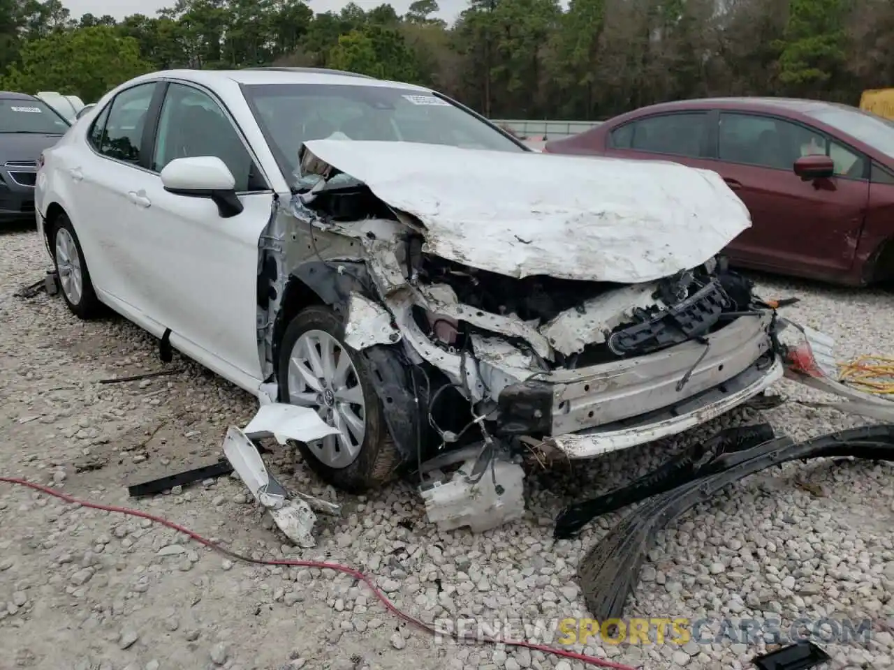 1 Photograph of a damaged car 4T1C11AK1LU306438 TOYOTA CAMRY 2020