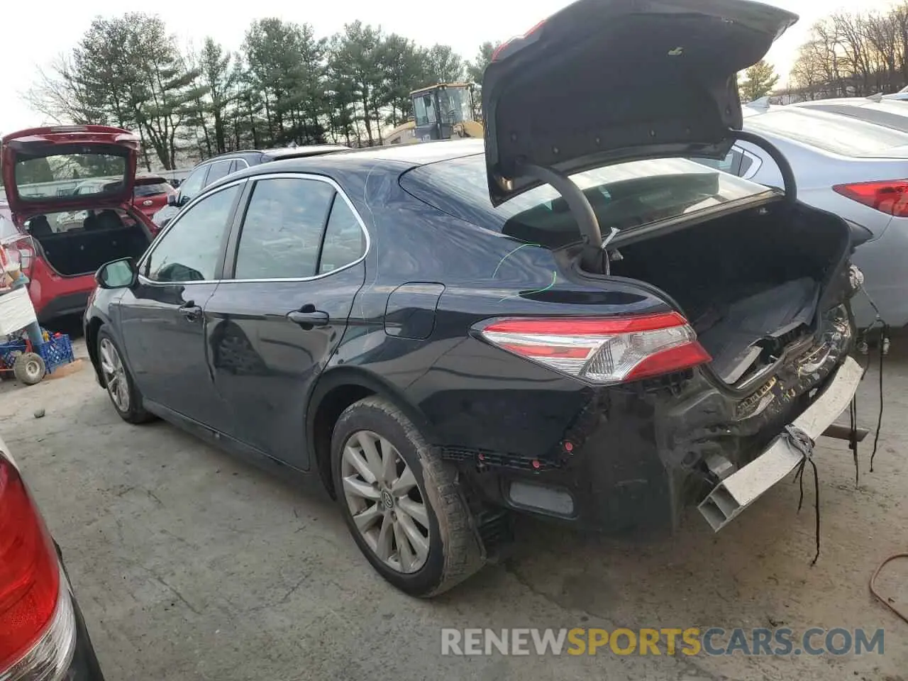 2 Photograph of a damaged car 4T1C11AK1LU308707 TOYOTA CAMRY 2020
