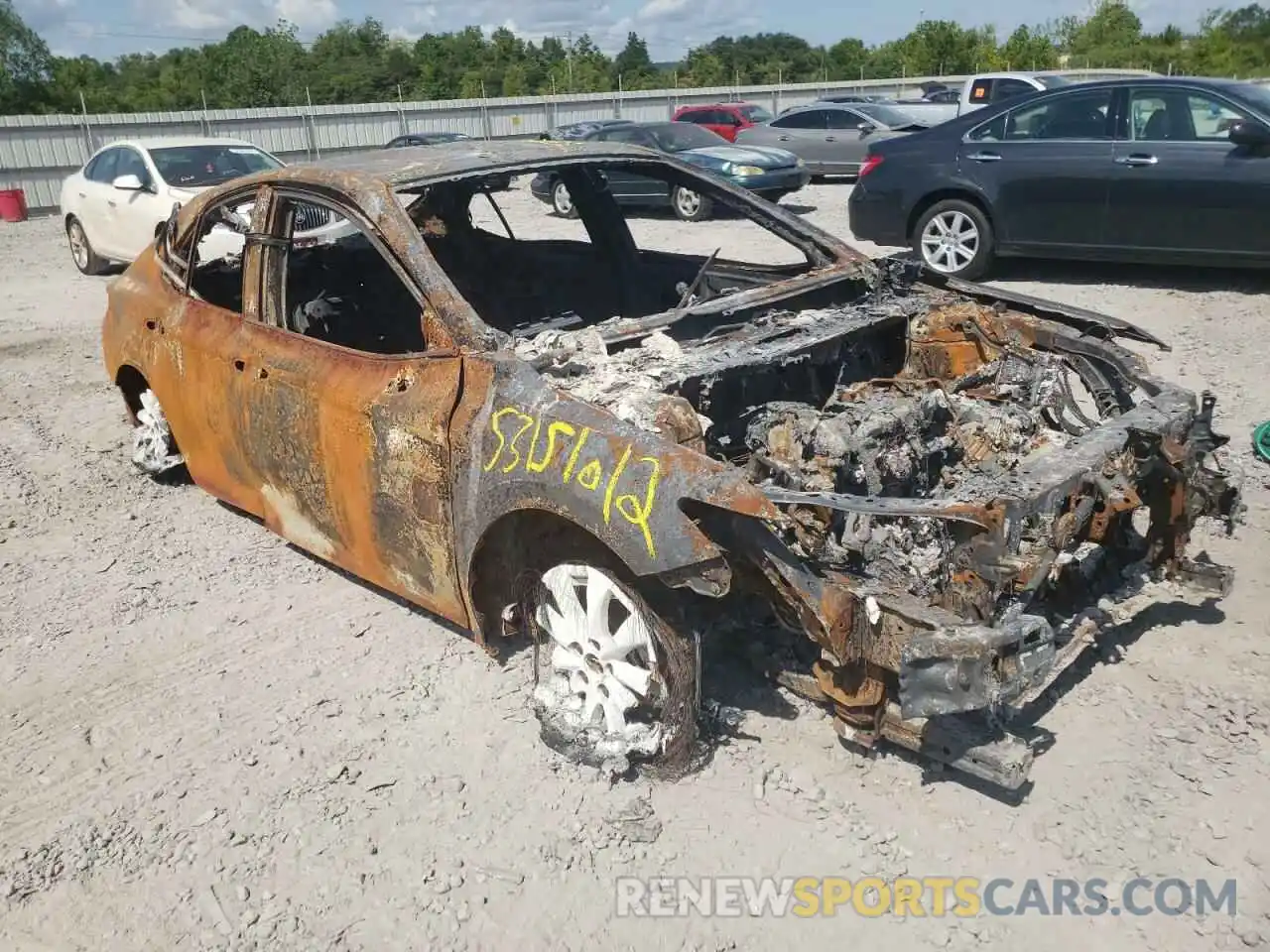 1 Photograph of a damaged car 4T1C11AK1LU343568 TOYOTA CAMRY 2020