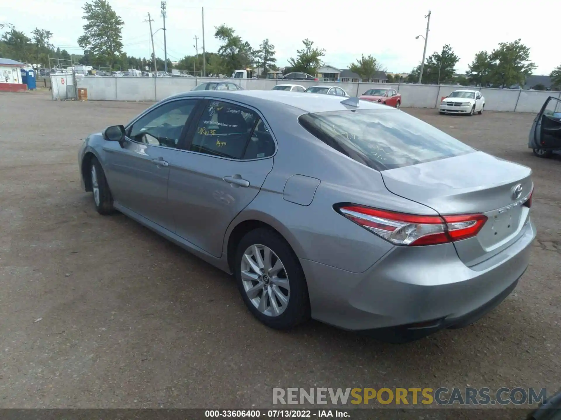 3 Photograph of a damaged car 4T1C11AK1LU355980 TOYOTA CAMRY 2020