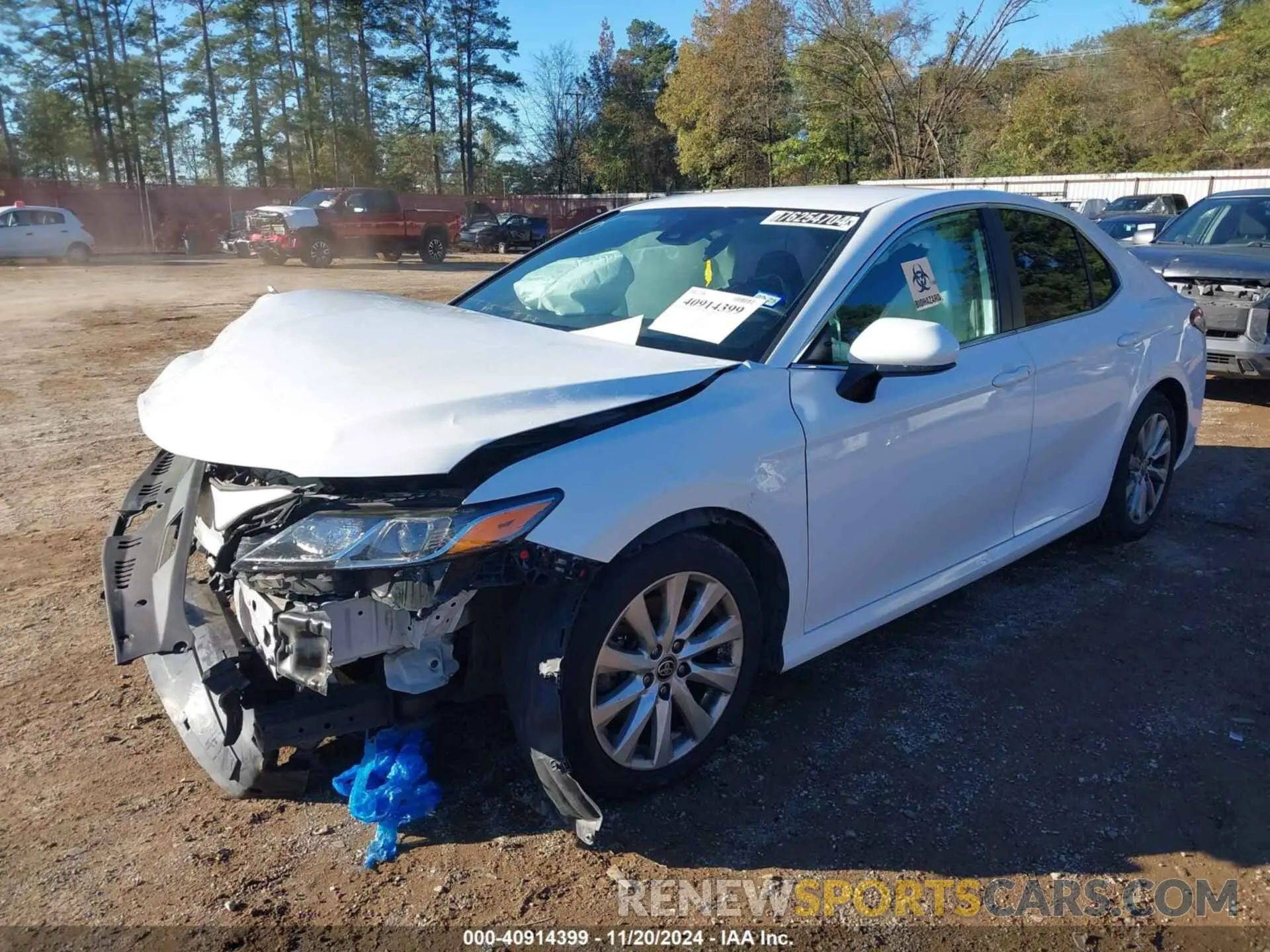 2 Photograph of a damaged car 4T1C11AK1LU359673 TOYOTA CAMRY 2020