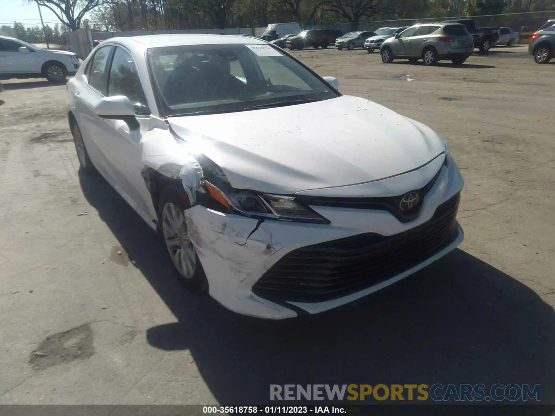 6 Photograph of a damaged car 4T1C11AK1LU365229 TOYOTA CAMRY 2020