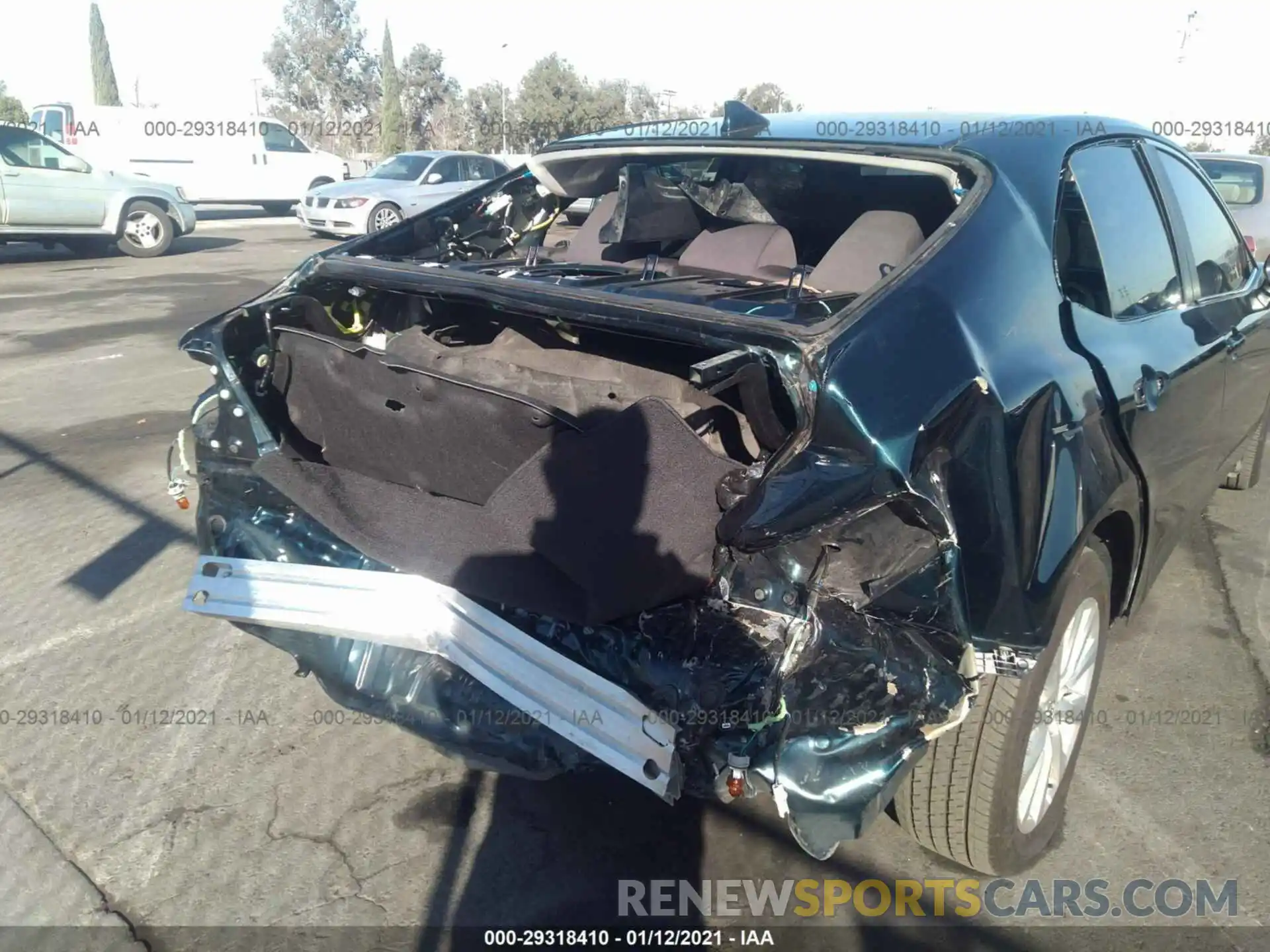 6 Photograph of a damaged car 4T1C11AK1LU872325 TOYOTA CAMRY 2020