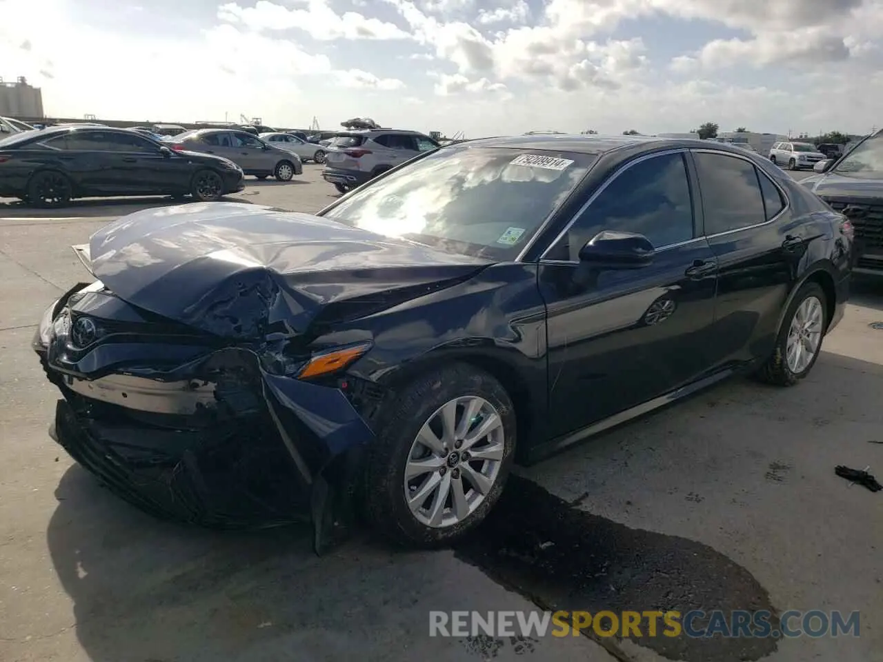 1 Photograph of a damaged car 4T1C11AK1LU877220 TOYOTA CAMRY 2020