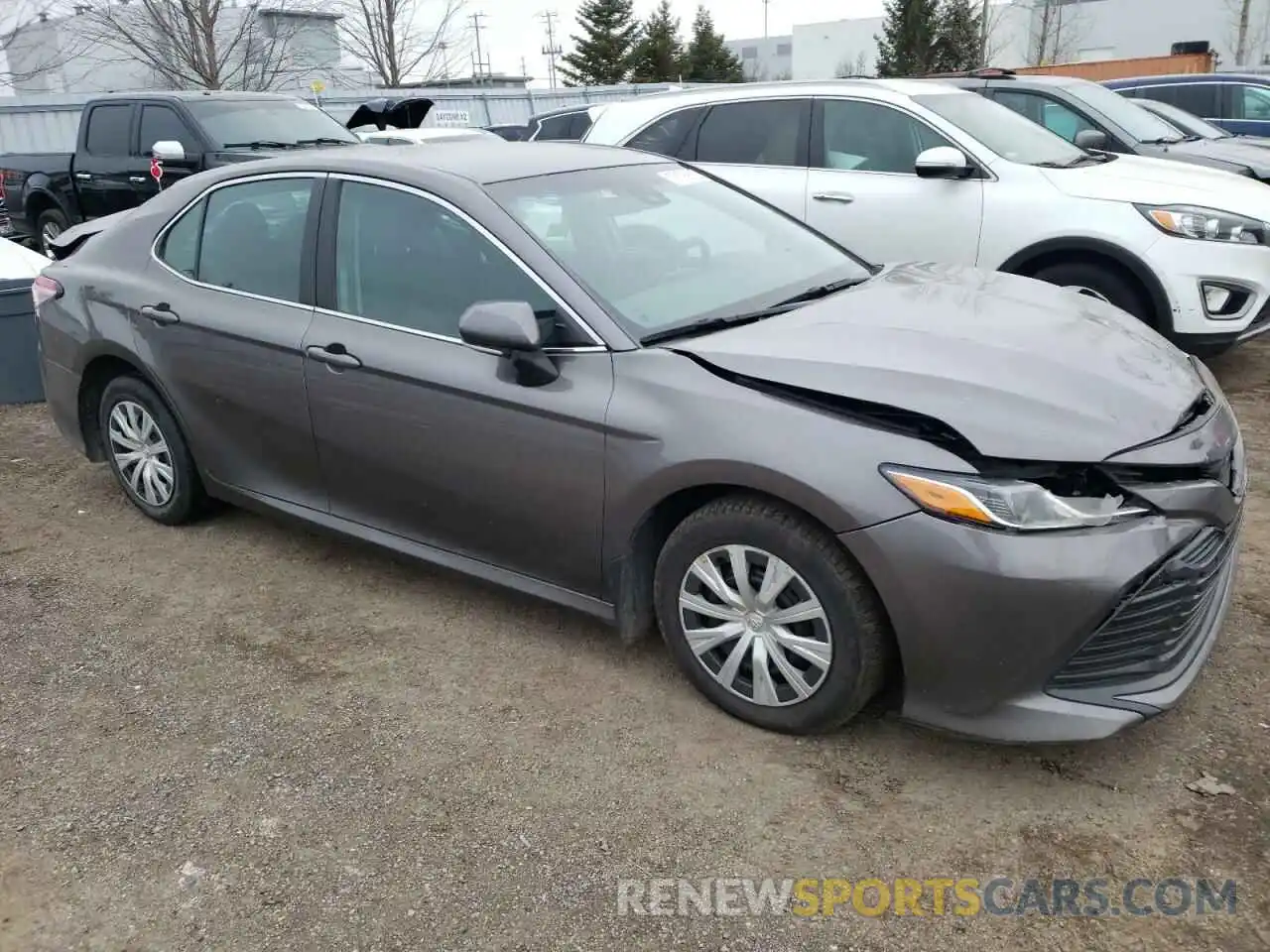 4 Photograph of a damaged car 4T1C11AK1LU897712 TOYOTA CAMRY 2020