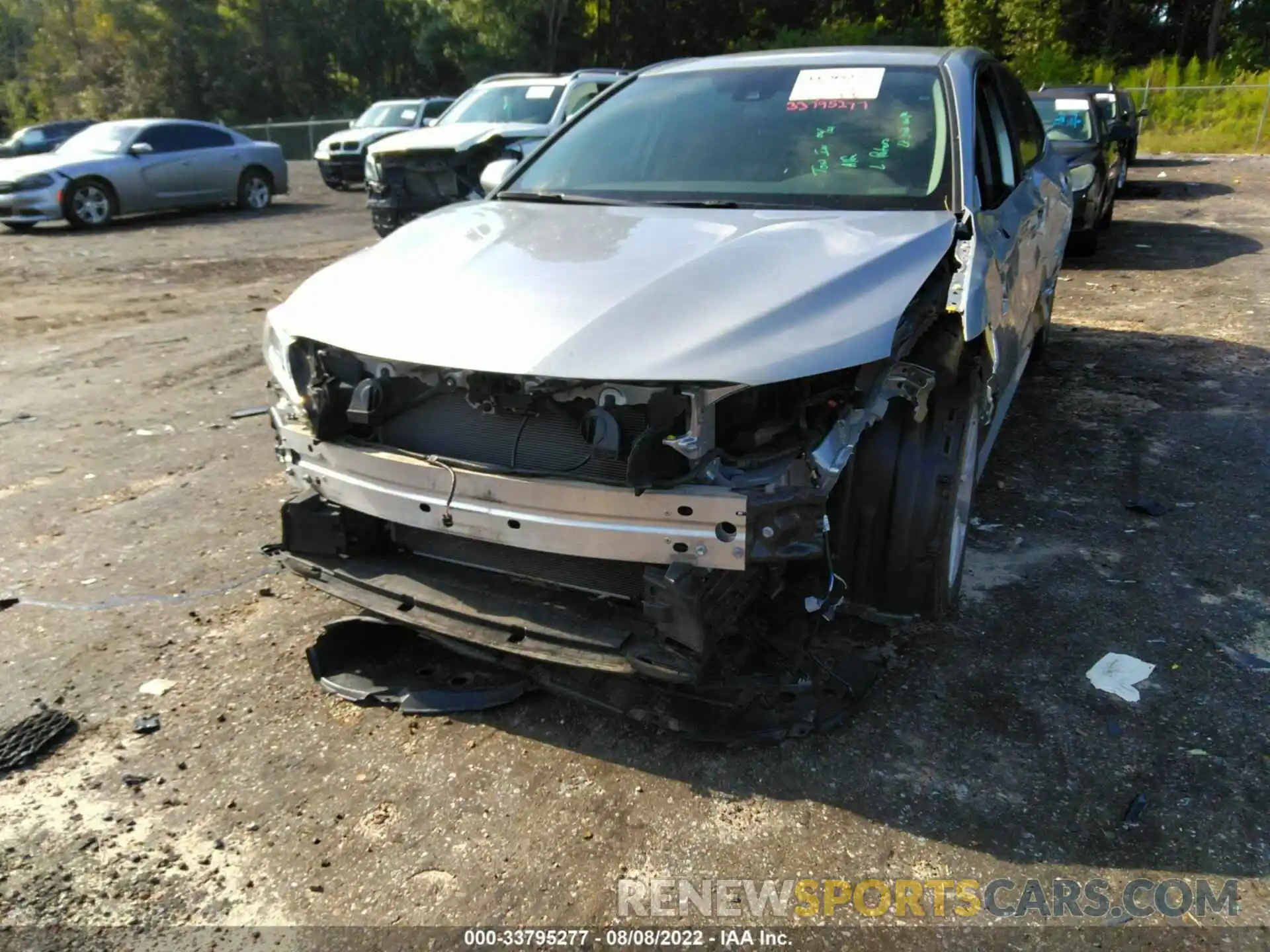 6 Photograph of a damaged car 4T1C11AK1LU904965 TOYOTA CAMRY 2020