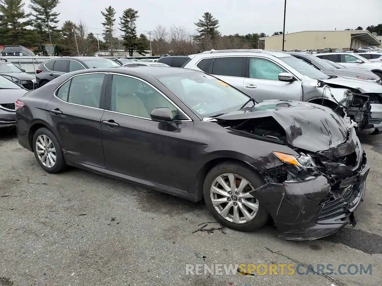 4 Photograph of a damaged car 4T1C11AK1LU908126 TOYOTA CAMRY 2020