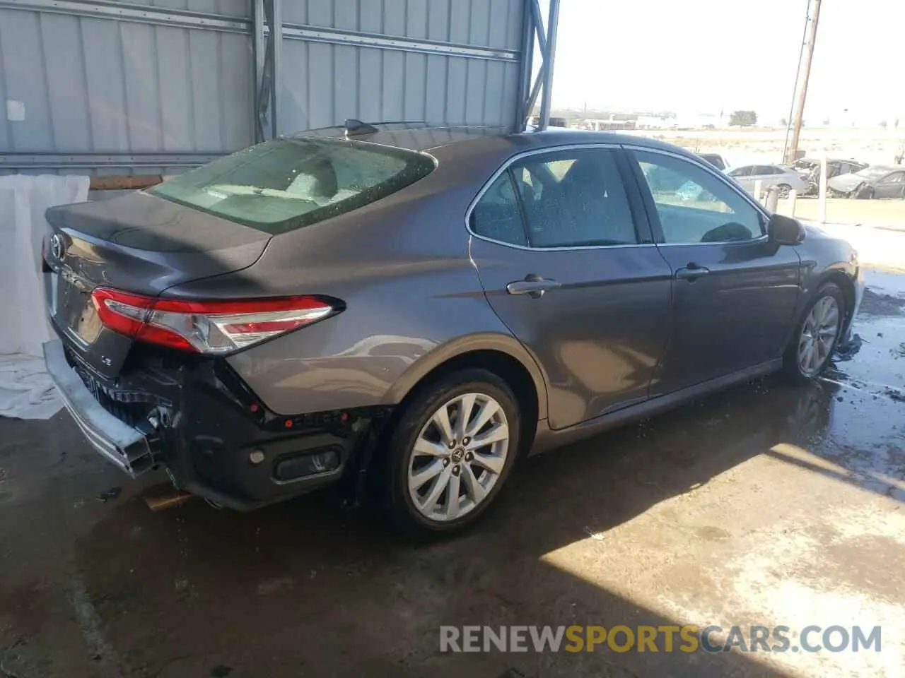 3 Photograph of a damaged car 4T1C11AK1LU918963 TOYOTA CAMRY 2020