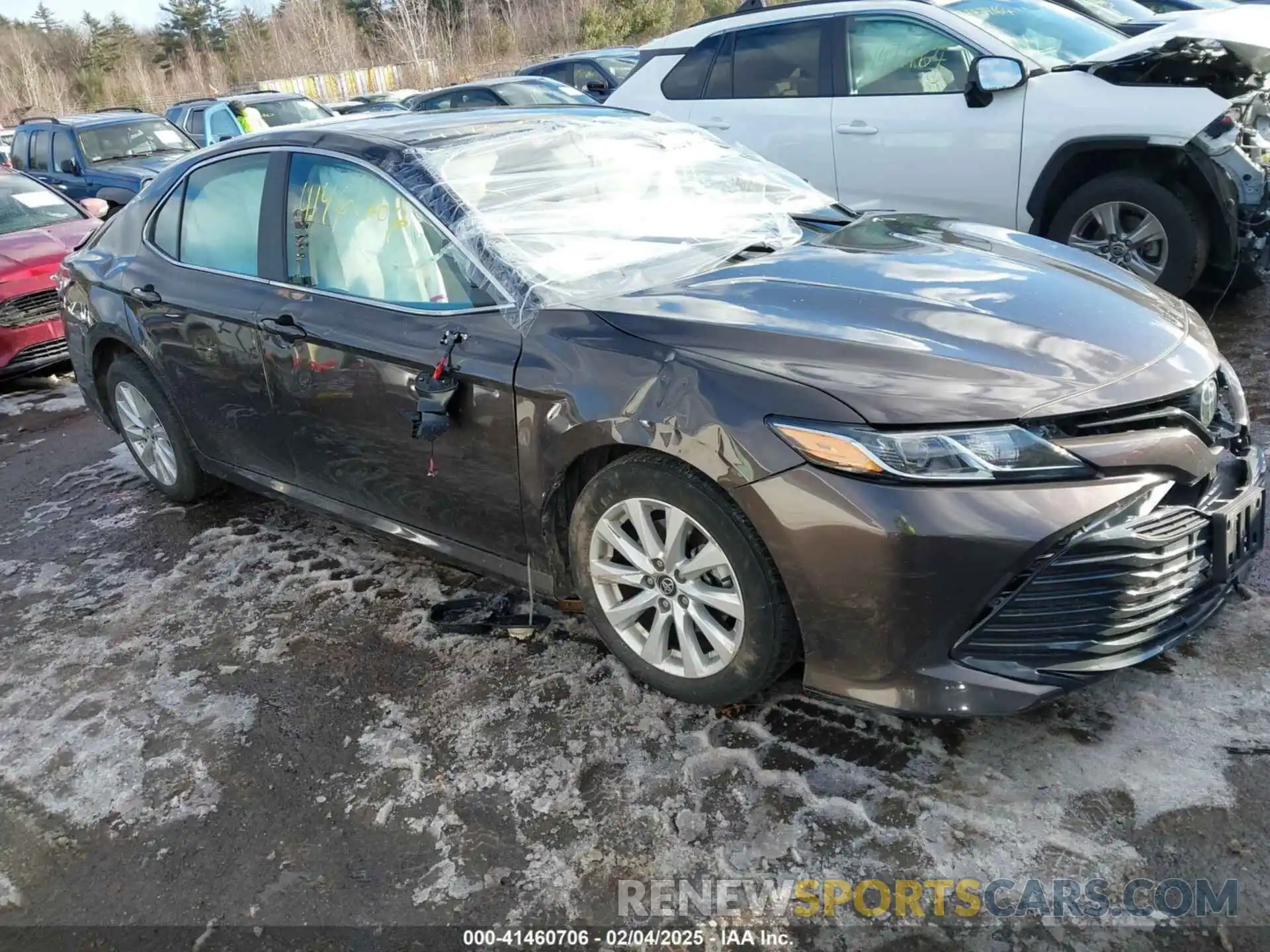 1 Photograph of a damaged car 4T1C11AK1LU927775 TOYOTA CAMRY 2020