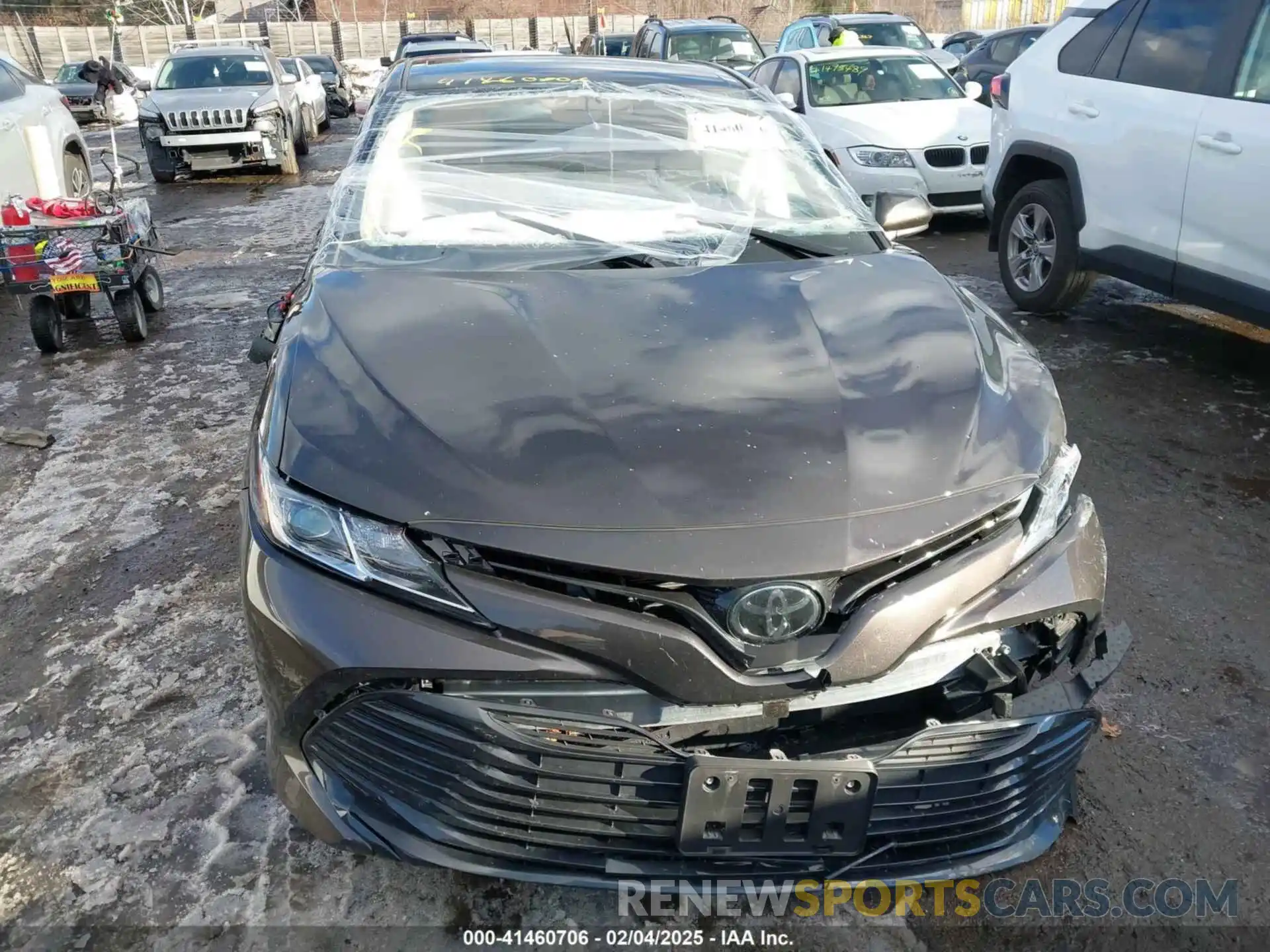 13 Photograph of a damaged car 4T1C11AK1LU927775 TOYOTA CAMRY 2020