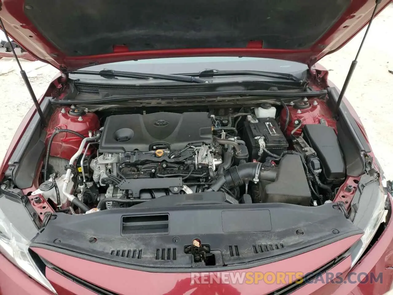 11 Photograph of a damaged car 4T1C11AK1LU938758 TOYOTA CAMRY 2020
