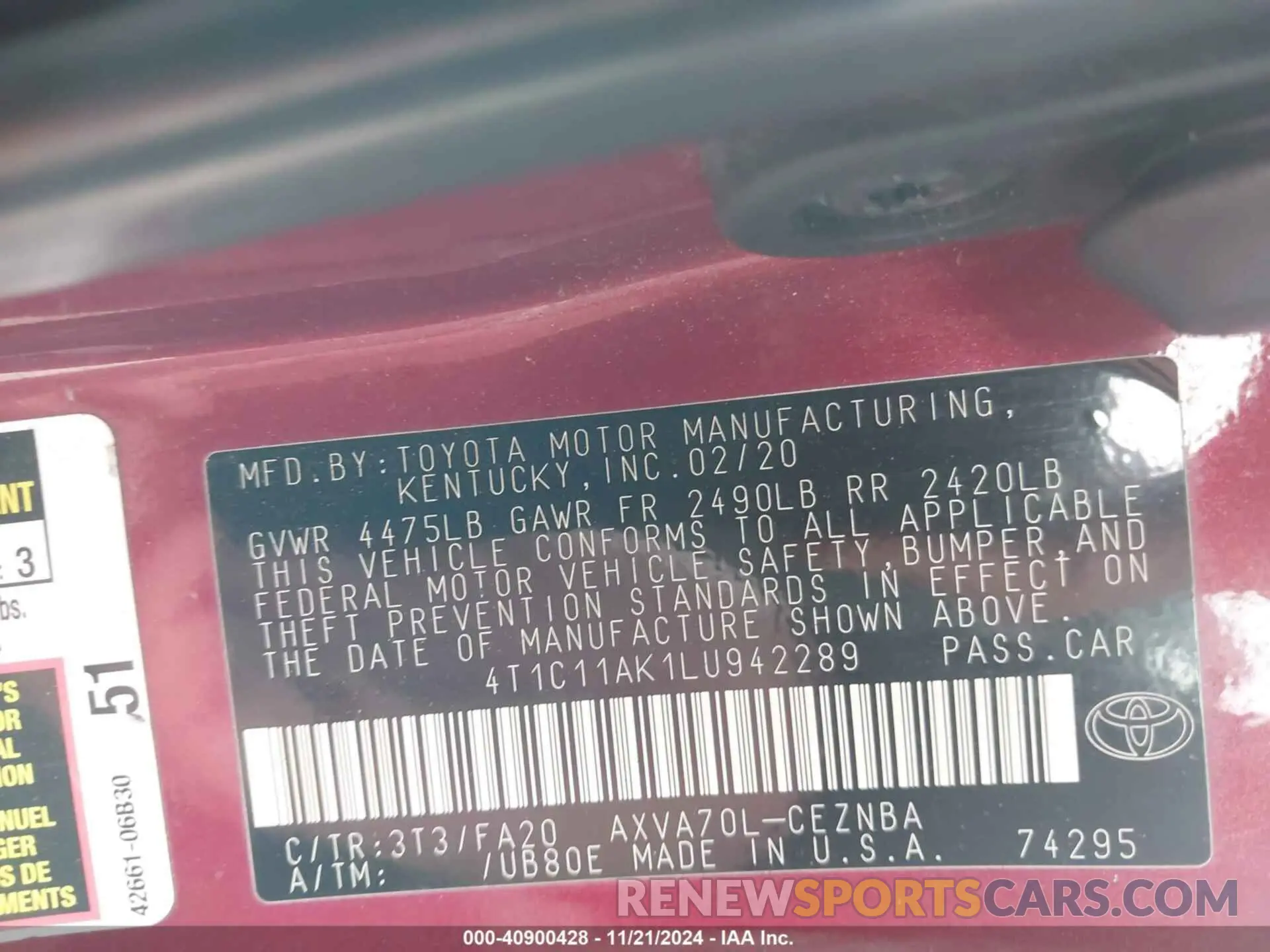 9 Photograph of a damaged car 4T1C11AK1LU942289 TOYOTA CAMRY 2020