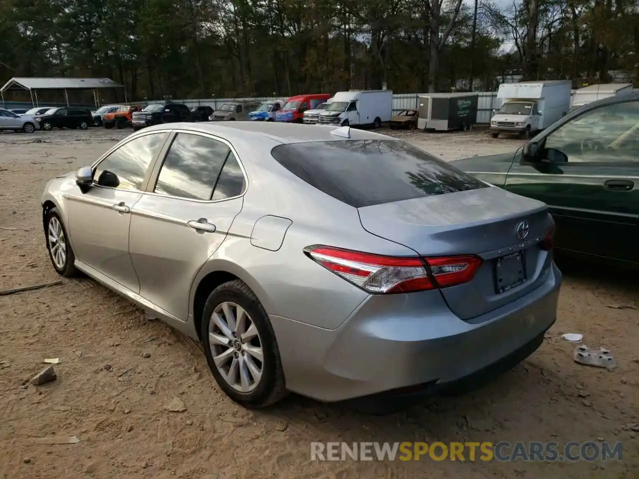 2 Photograph of a damaged car 4T1C11AK1LU954670 TOYOTA CAMRY 2020