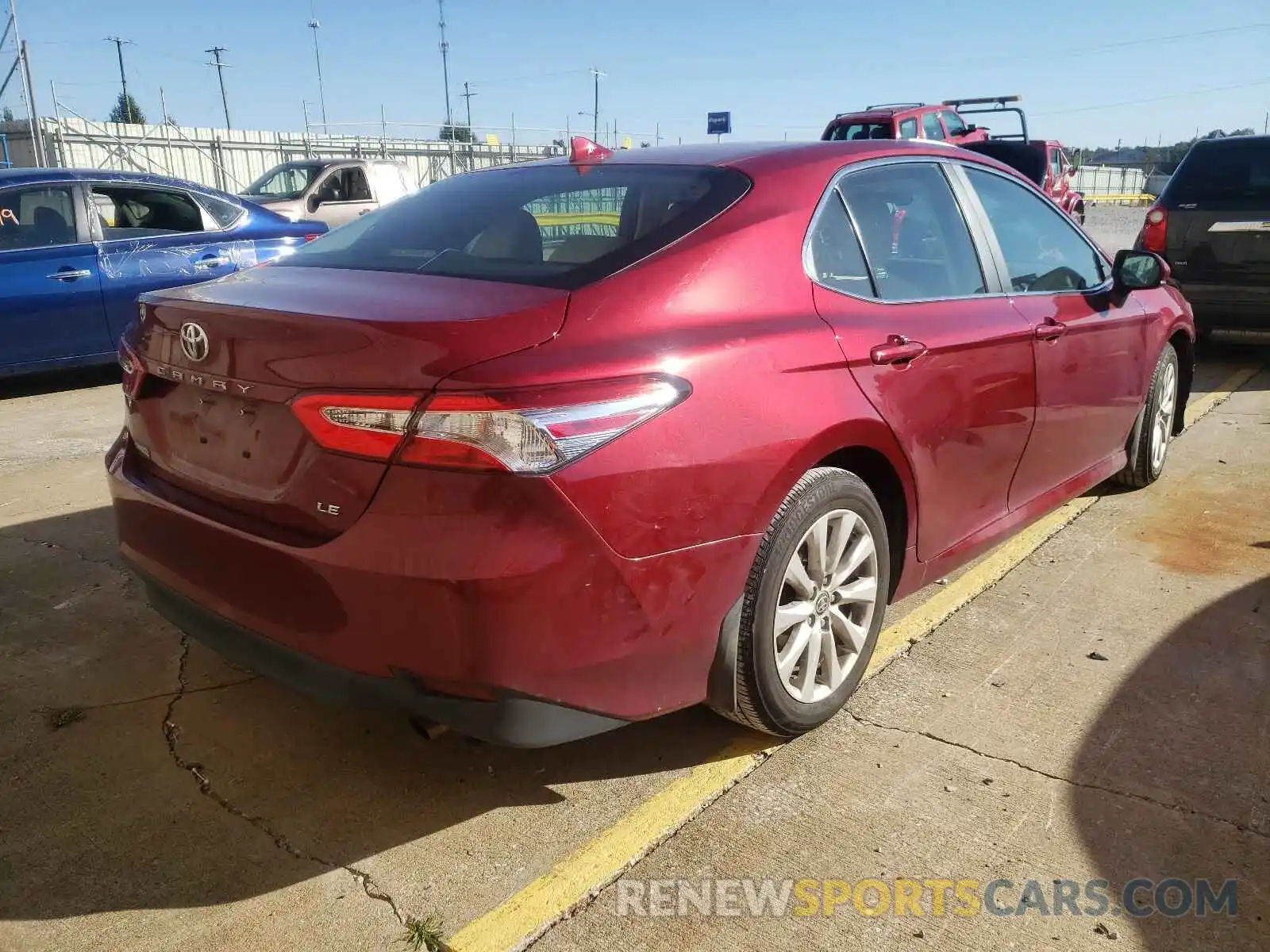 4 Photograph of a damaged car 4T1C11AK1LU994540 TOYOTA CAMRY 2020