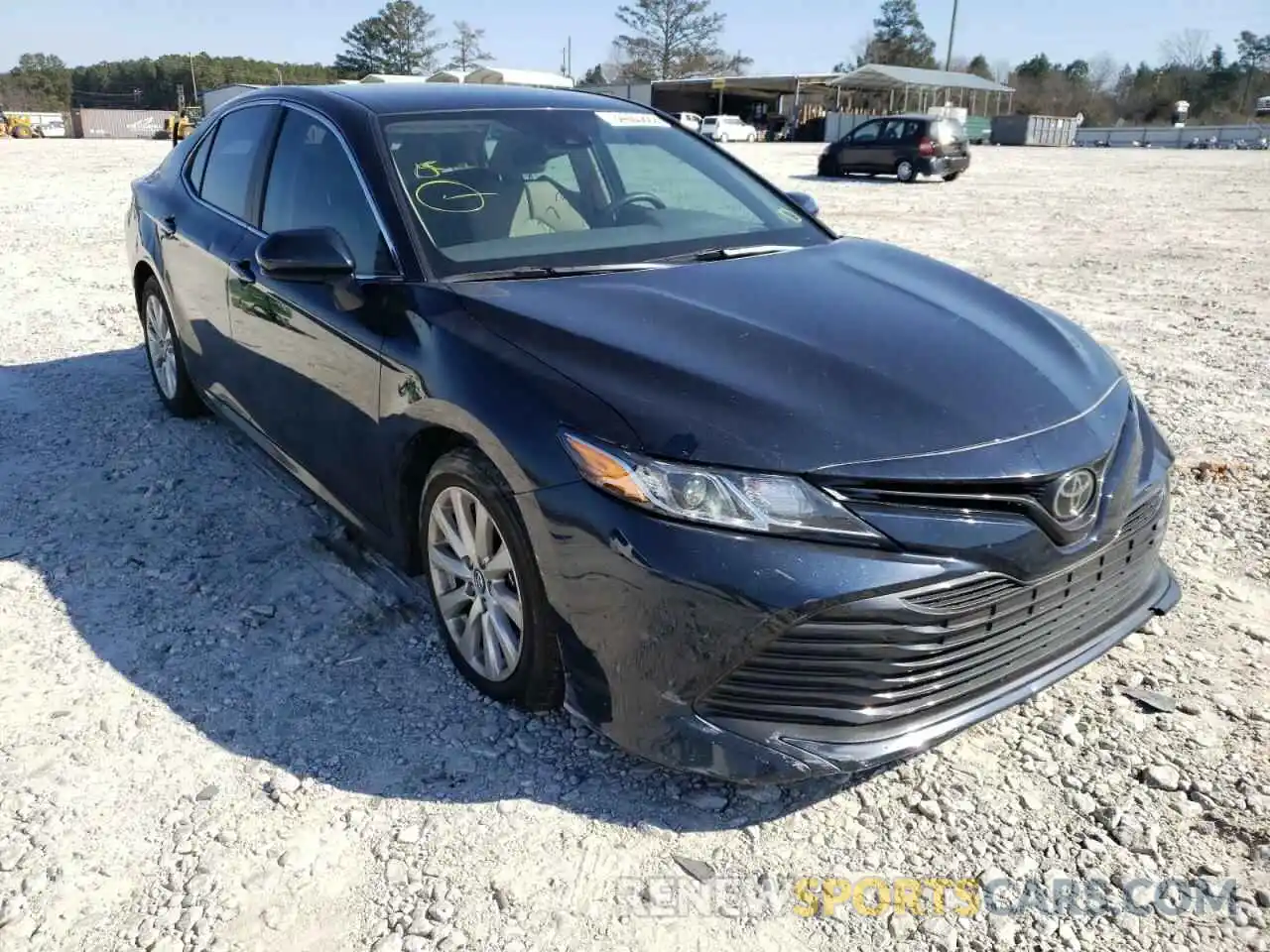 1 Photograph of a damaged car 4T1C11AK2LU340825 TOYOTA CAMRY 2020