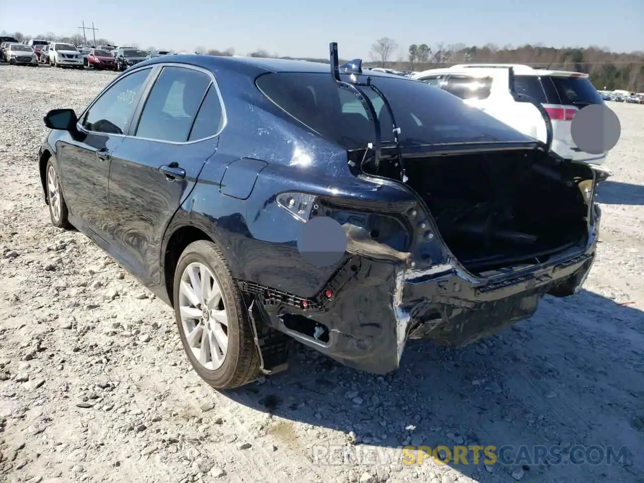 3 Photograph of a damaged car 4T1C11AK2LU340825 TOYOTA CAMRY 2020