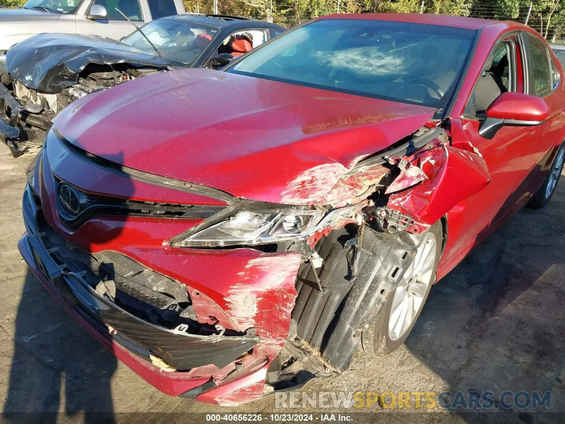 6 Photograph of a damaged car 4T1C11AK2LU342834 TOYOTA CAMRY 2020