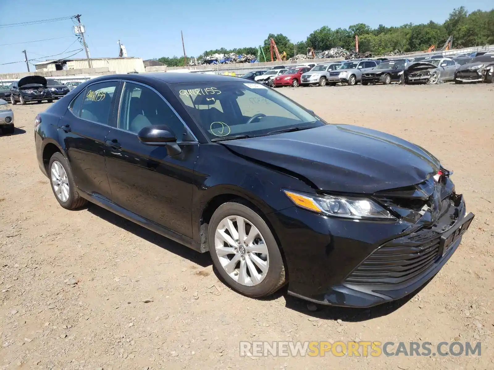 1 Photograph of a damaged car 4T1C11AK2LU353204 TOYOTA CAMRY 2020