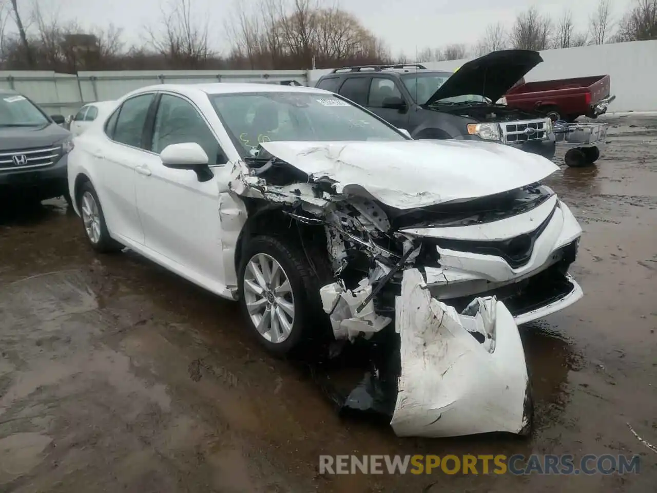 1 Photograph of a damaged car 4T1C11AK2LU359469 TOYOTA CAMRY 2020