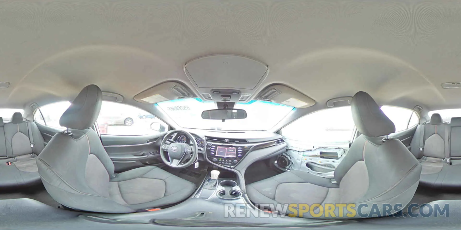15 Photograph of a damaged car 4T1C11AK2LU361030 TOYOTA CAMRY 2020