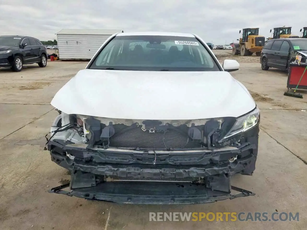 5 Photograph of a damaged car 4T1C11AK2LU361030 TOYOTA CAMRY 2020