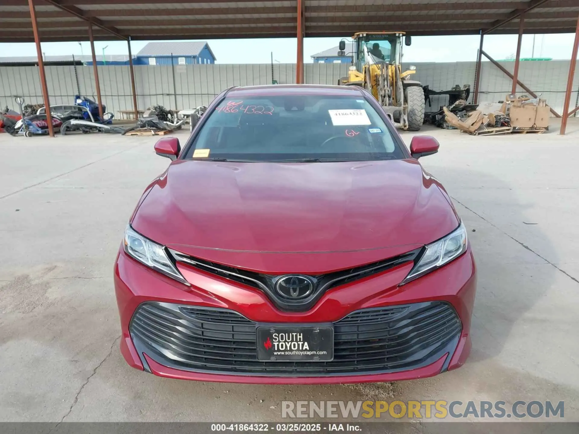 12 Photograph of a damaged car 4T1C11AK2LU366132 TOYOTA CAMRY 2020