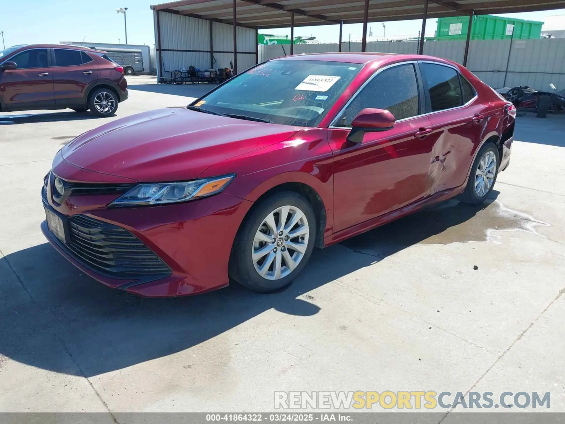 2 Photograph of a damaged car 4T1C11AK2LU366132 TOYOTA CAMRY 2020