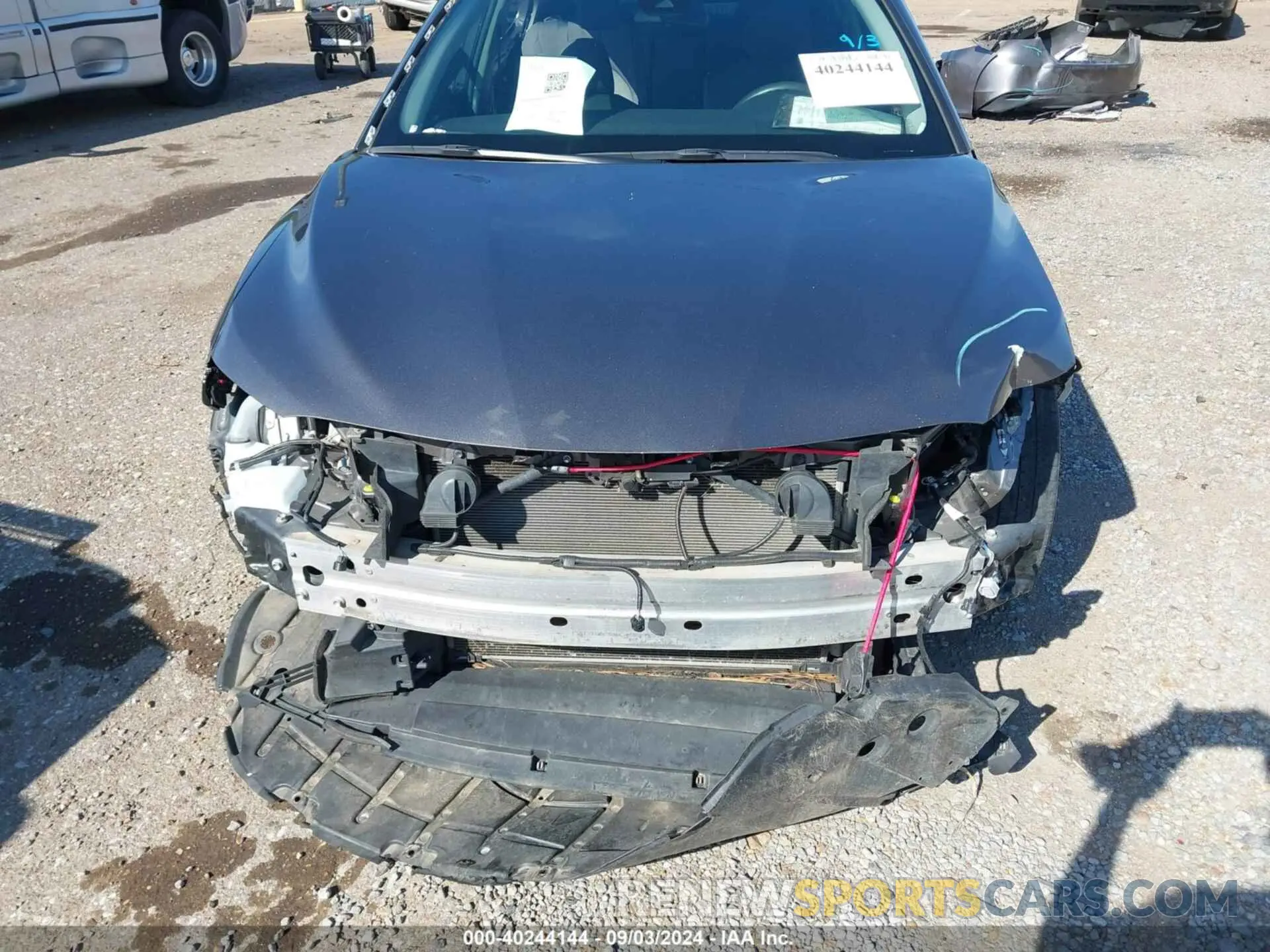 13 Photograph of a damaged car 4T1C11AK2LU366471 TOYOTA CAMRY 2020