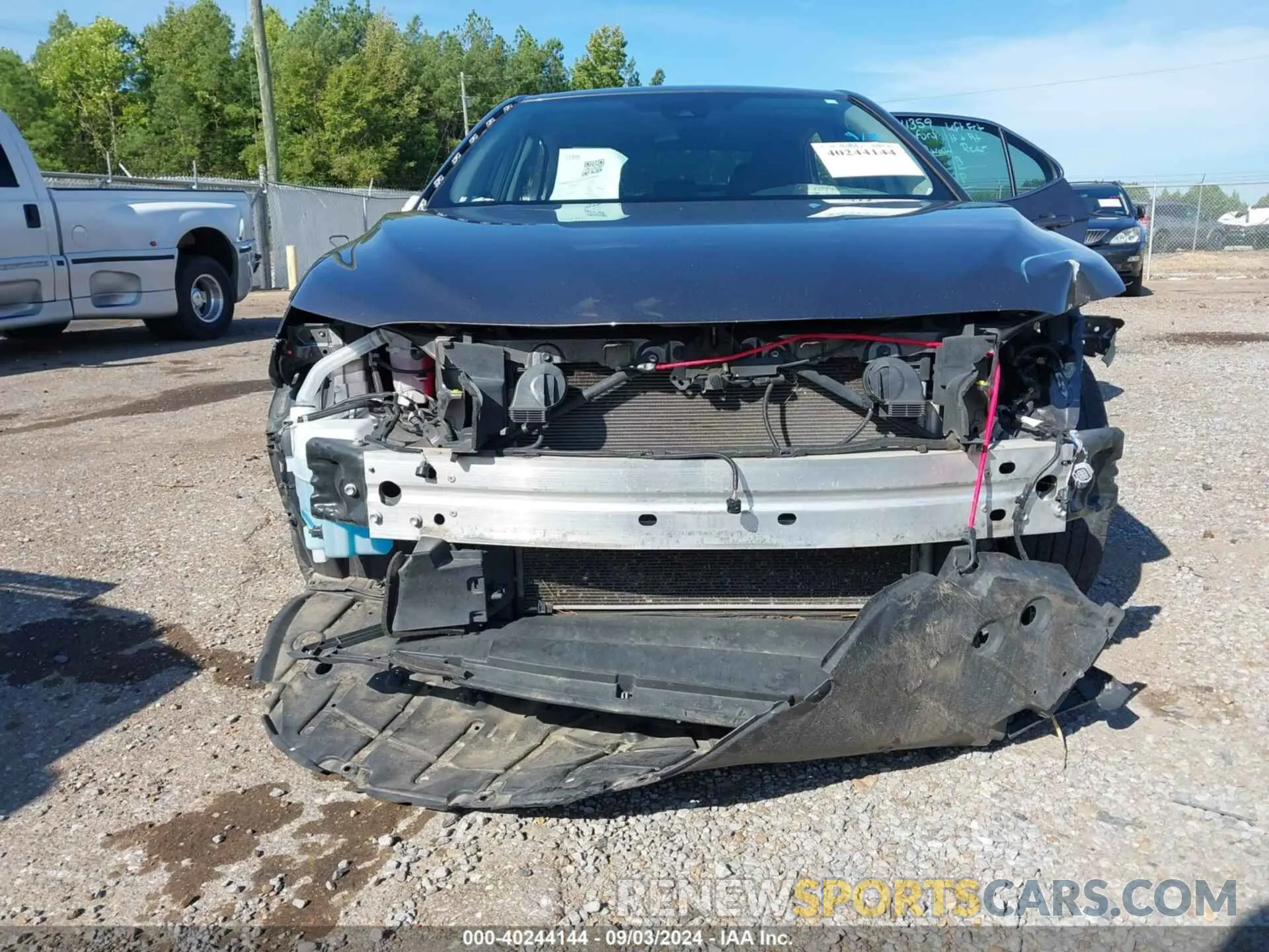 6 Photograph of a damaged car 4T1C11AK2LU366471 TOYOTA CAMRY 2020