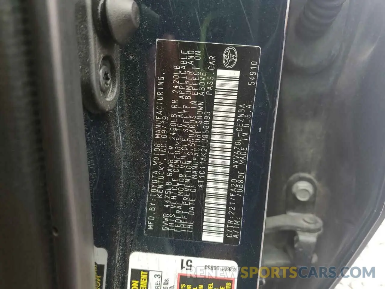 12 Photograph of a damaged car 4T1C11AK2LU858093 TOYOTA CAMRY 2020