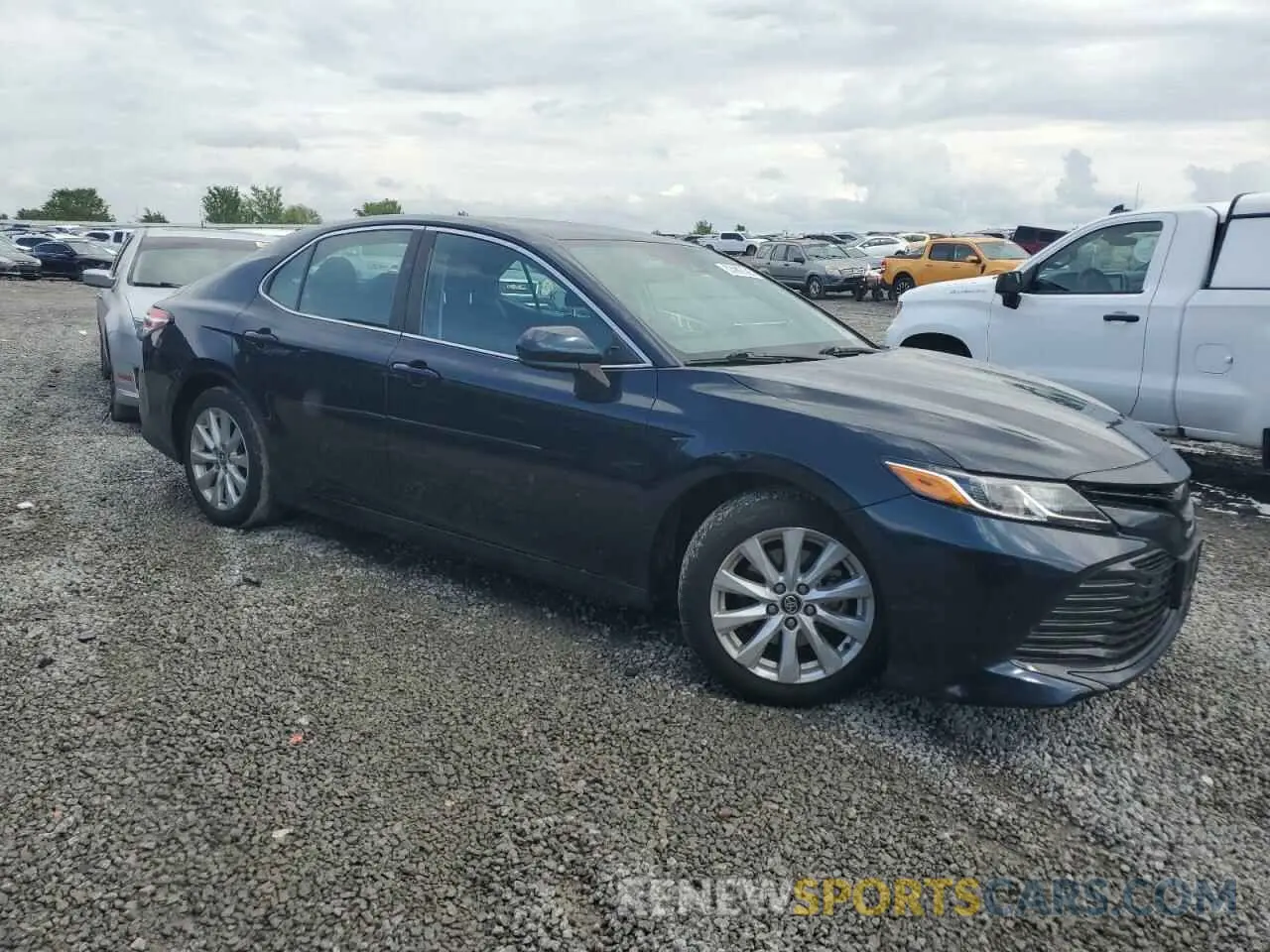 4 Photograph of a damaged car 4T1C11AK2LU858093 TOYOTA CAMRY 2020