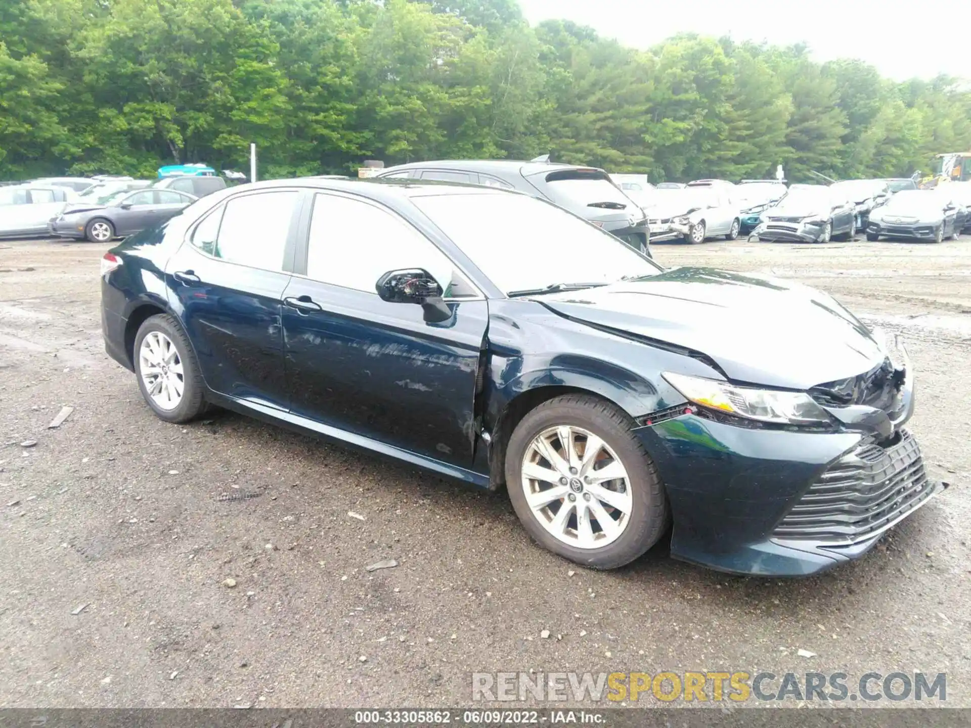 1 Photograph of a damaged car 4T1C11AK2LU863763 TOYOTA CAMRY 2020