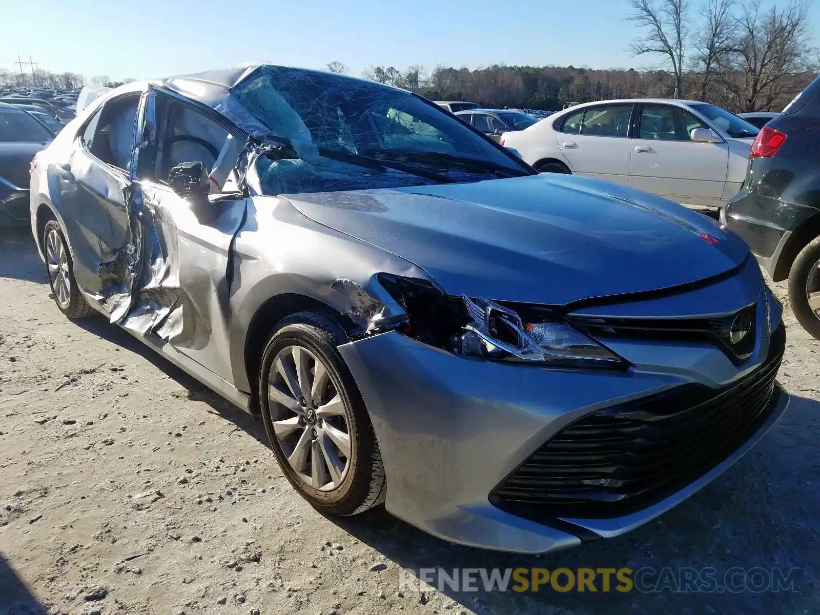 1 Photograph of a damaged car 4T1C11AK2LU868039 TOYOTA CAMRY 2020