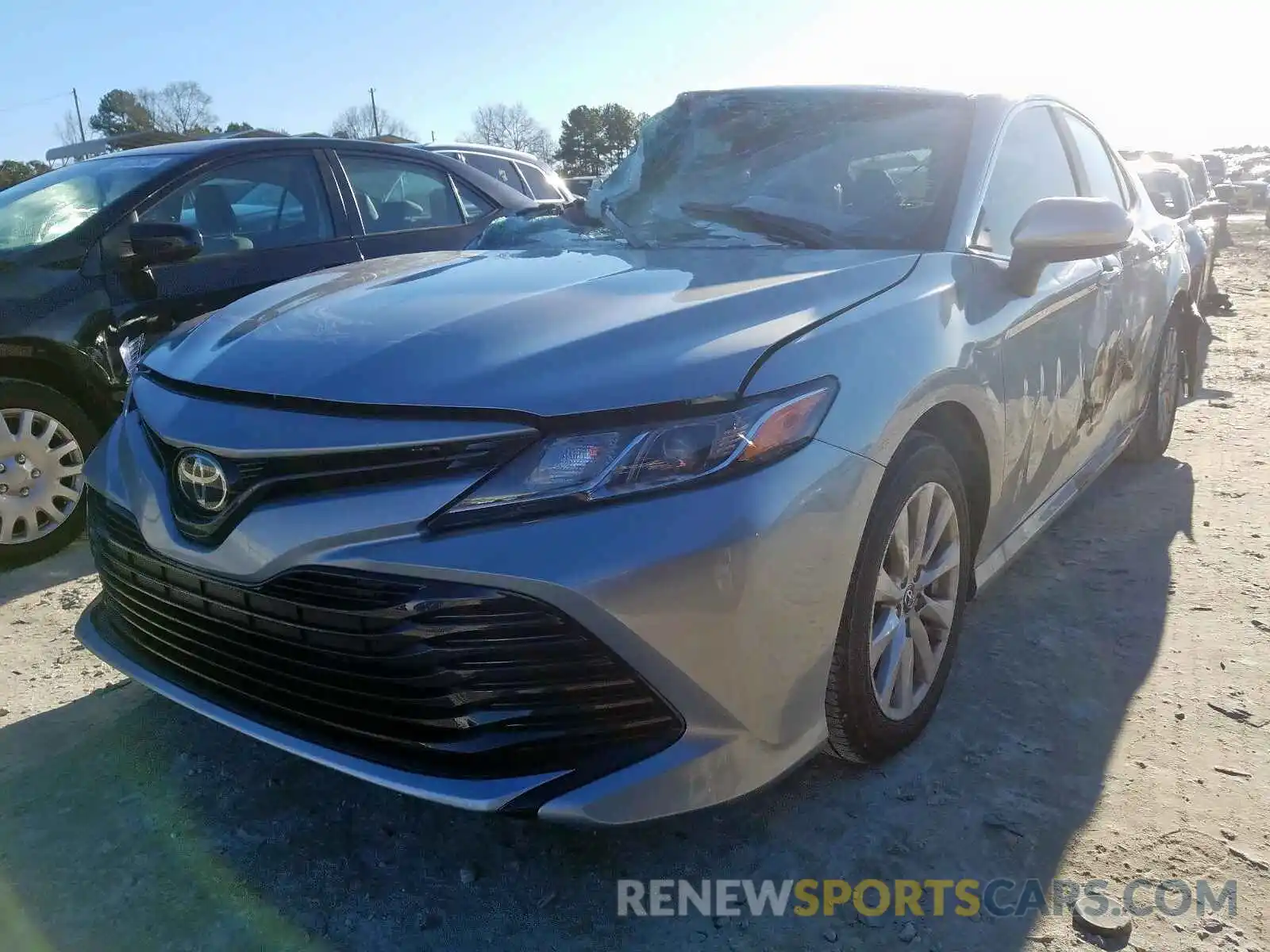 2 Photograph of a damaged car 4T1C11AK2LU868039 TOYOTA CAMRY 2020