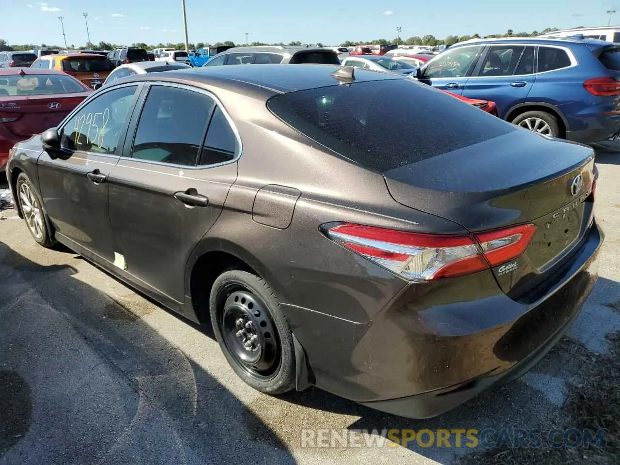 3 Photograph of a damaged car 4T1C11AK2LU881910 TOYOTA CAMRY 2020