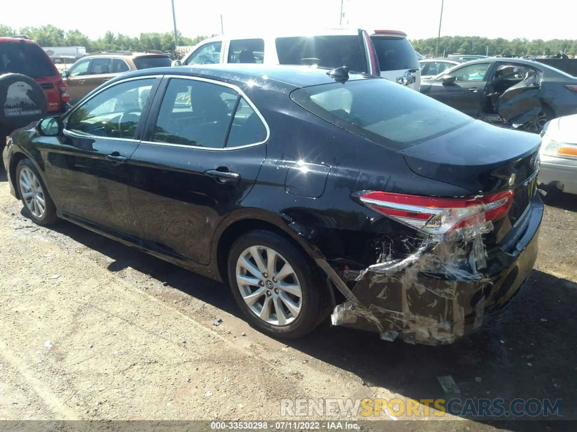 3 Photograph of a damaged car 4T1C11AK2LU896830 TOYOTA CAMRY 2020