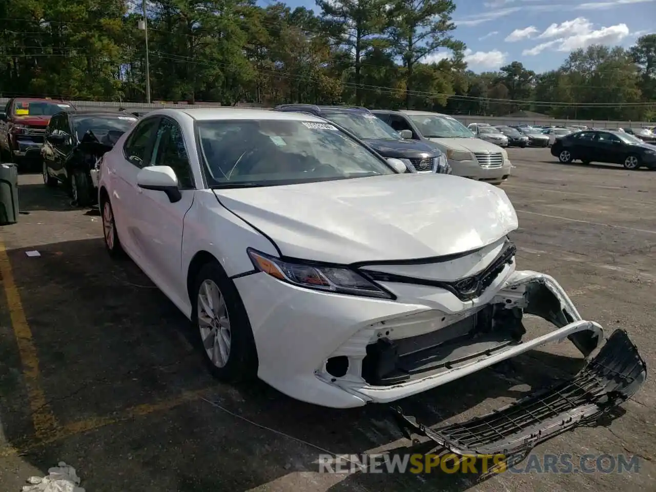 1 Photograph of a damaged car 4T1C11AK2LU931849 TOYOTA CAMRY 2020