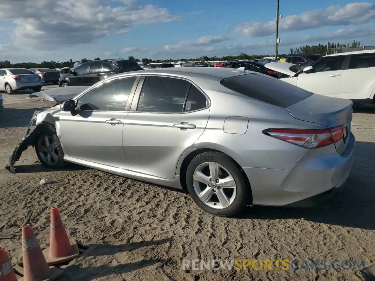 2 Photograph of a damaged car 4T1C11AK2LU939787 TOYOTA CAMRY 2020
