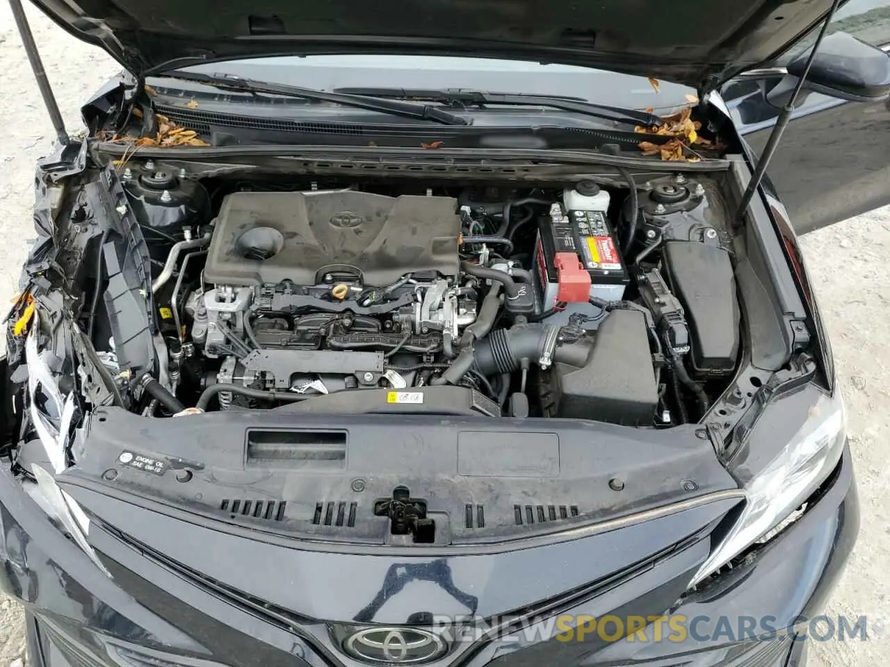 11 Photograph of a damaged car 4T1C11AK2LU968738 TOYOTA CAMRY 2020