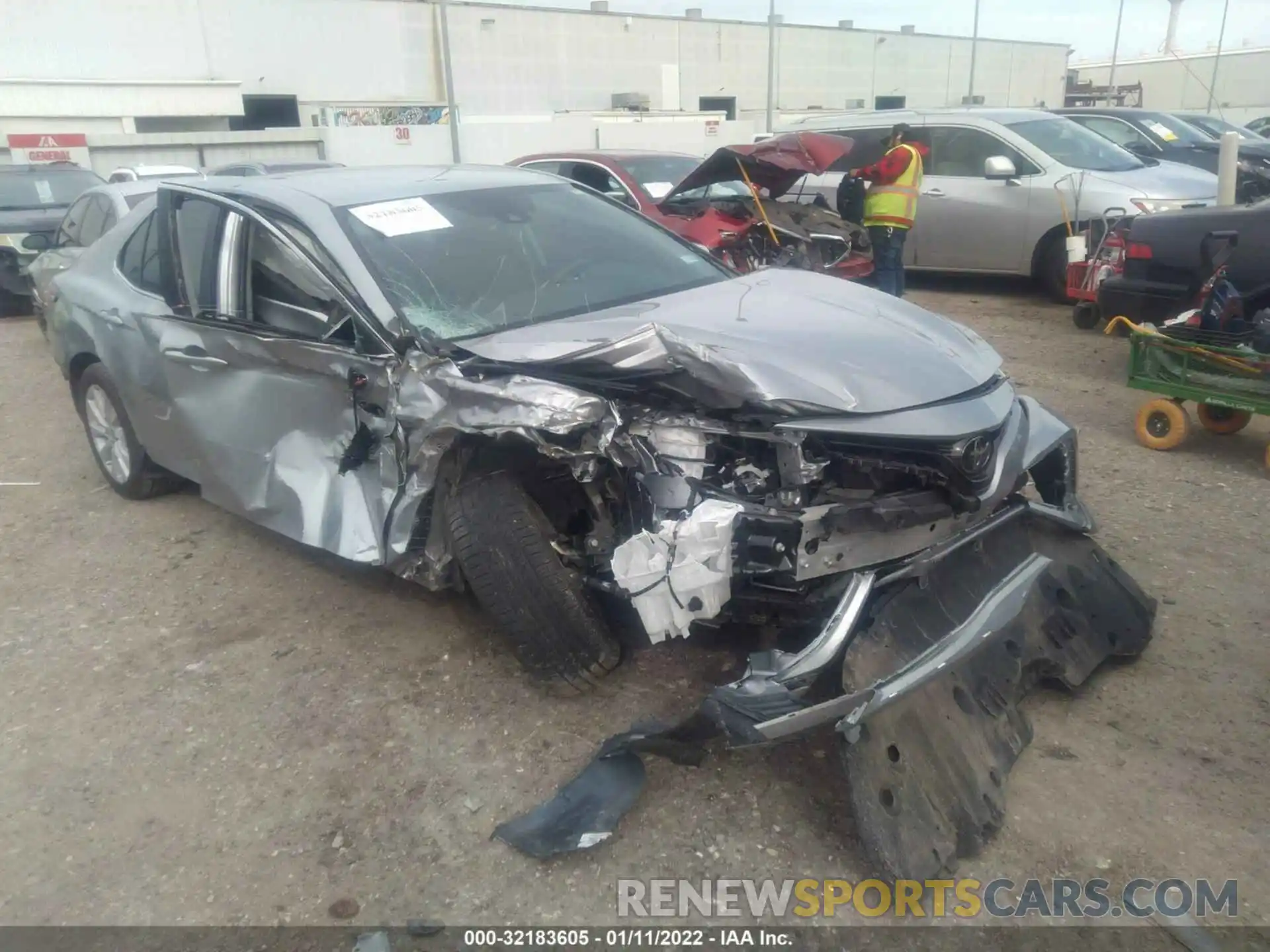 1 Photograph of a damaged car 4T1C11AK2LU968786 TOYOTA CAMRY 2020