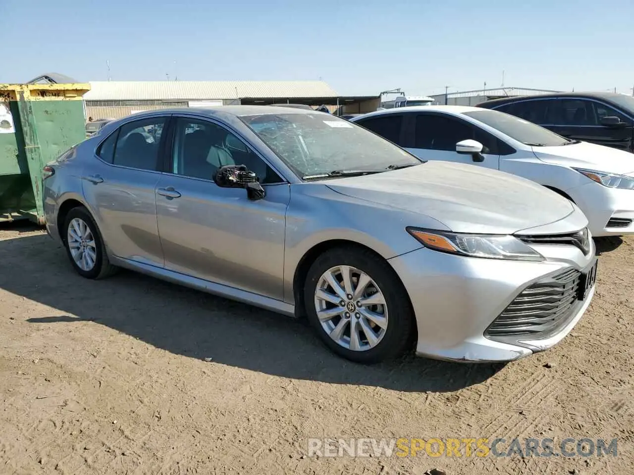 4 Photograph of a damaged car 4T1C11AK2LU972806 TOYOTA CAMRY 2020
