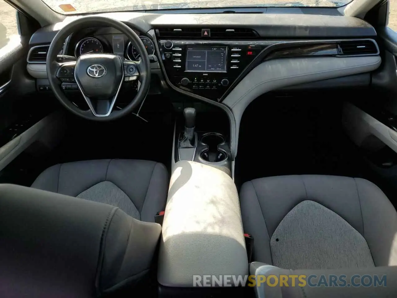 8 Photograph of a damaged car 4T1C11AK2LU972806 TOYOTA CAMRY 2020