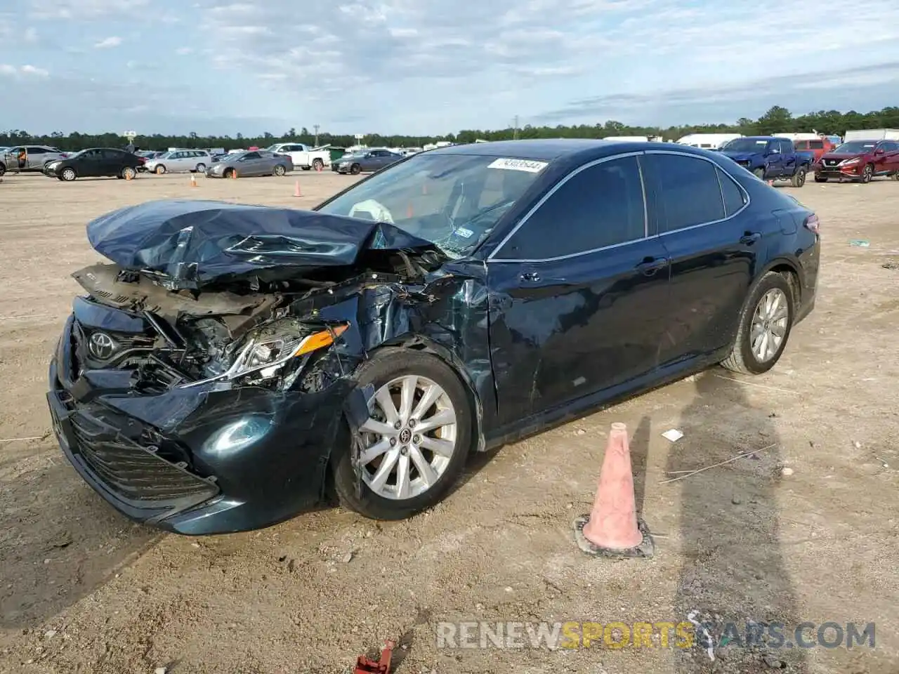 1 Photograph of a damaged car 4T1C11AK2LU973034 TOYOTA CAMRY 2020