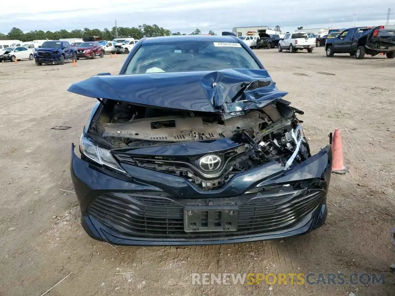 5 Photograph of a damaged car 4T1C11AK2LU973034 TOYOTA CAMRY 2020