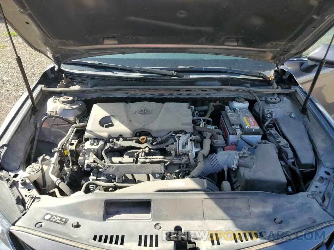 11 Photograph of a damaged car 4T1C11AK2LU973650 TOYOTA CAMRY 2020