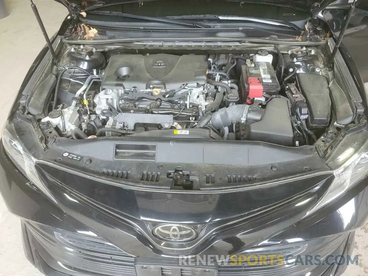 11 Photograph of a damaged car 4T1C11AK2LU987452 TOYOTA CAMRY 2020