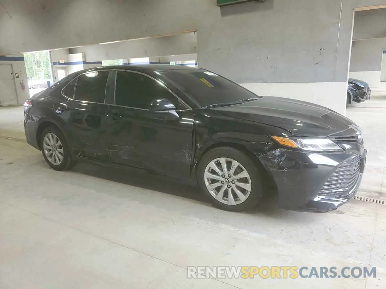4 Photograph of a damaged car 4T1C11AK2LU987452 TOYOTA CAMRY 2020