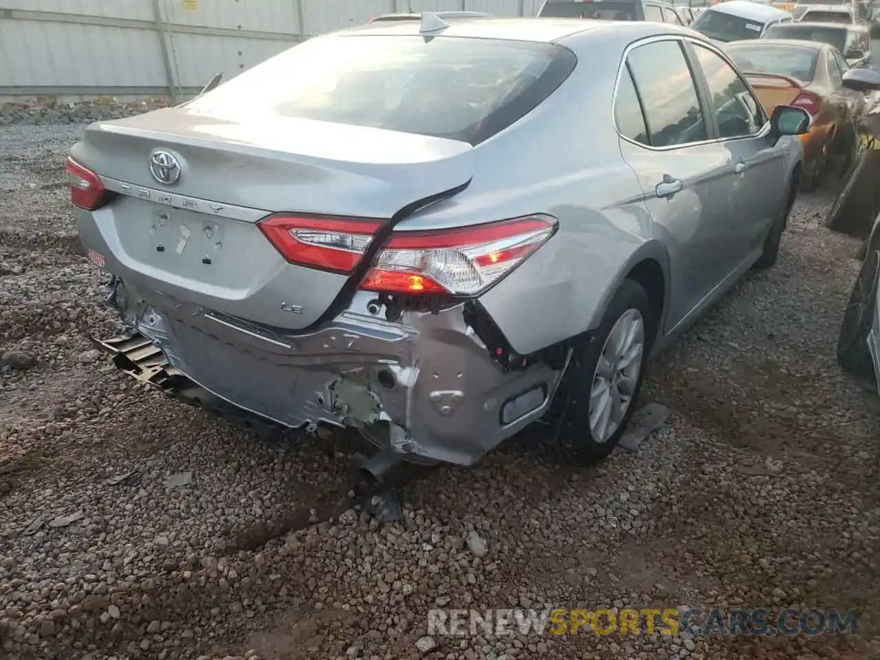 4 Photograph of a damaged car 4T1C11AK2LU994918 TOYOTA CAMRY 2020