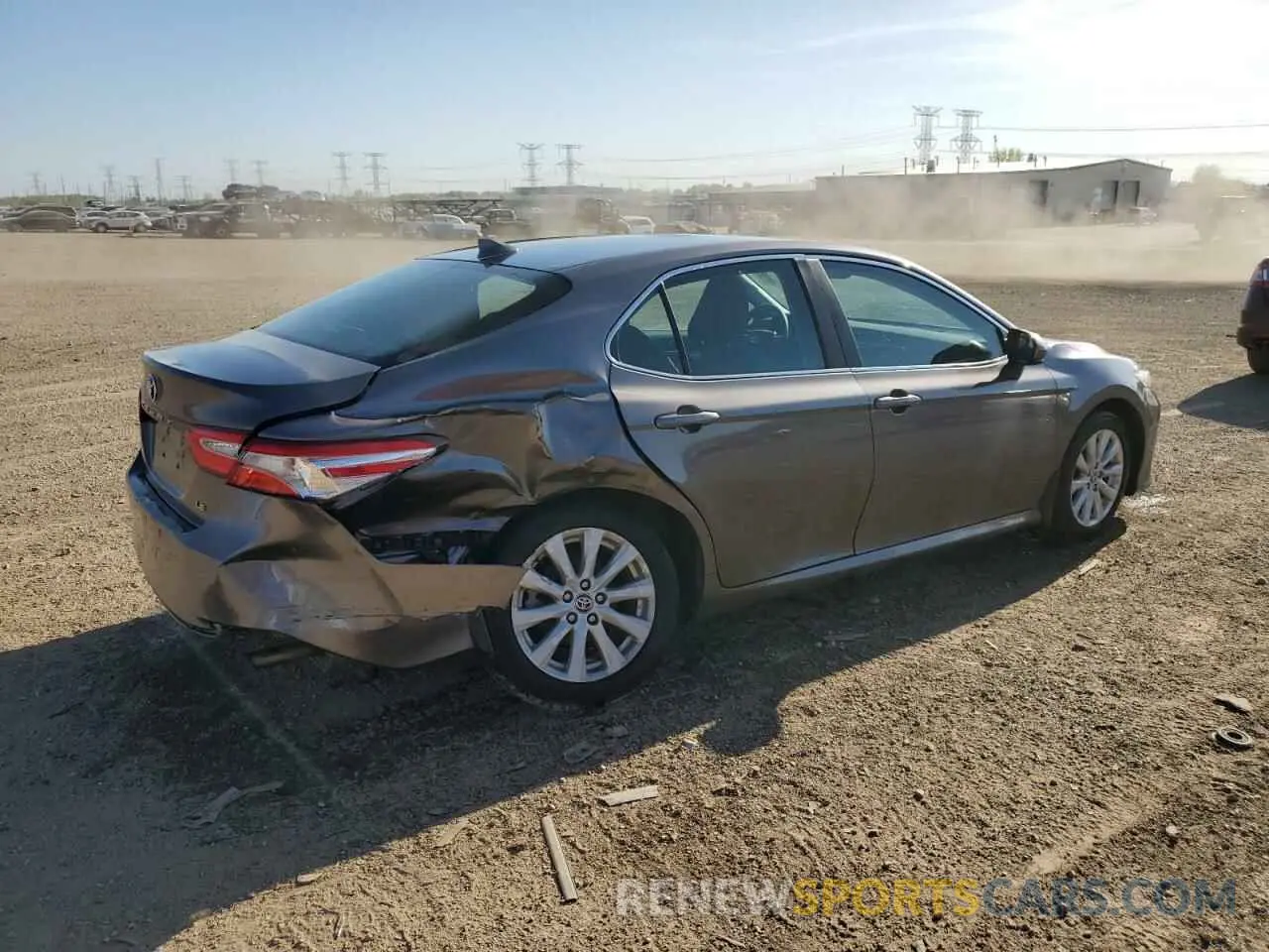 3 Photograph of a damaged car 4T1C11AK2LU997849 TOYOTA CAMRY 2020